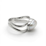 Oval Pearl Ring